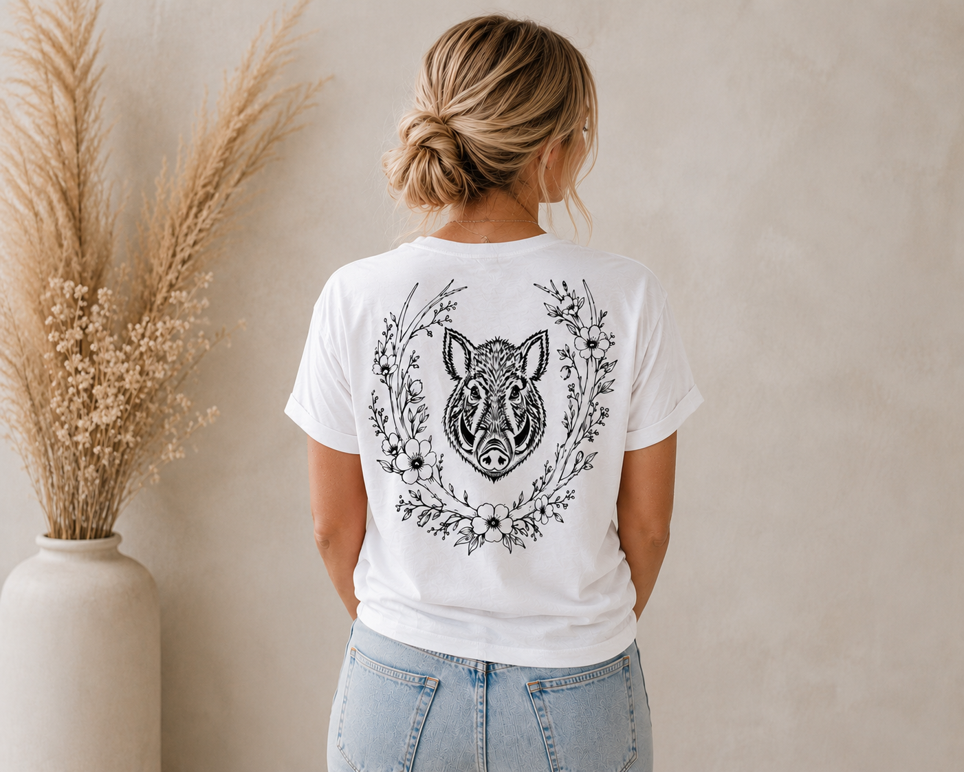 T-shirt Femme Sanglier Fleuri – Esprit Chasseresse